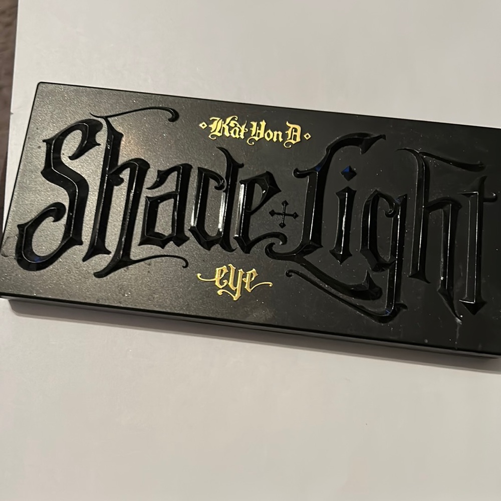 Kat von d